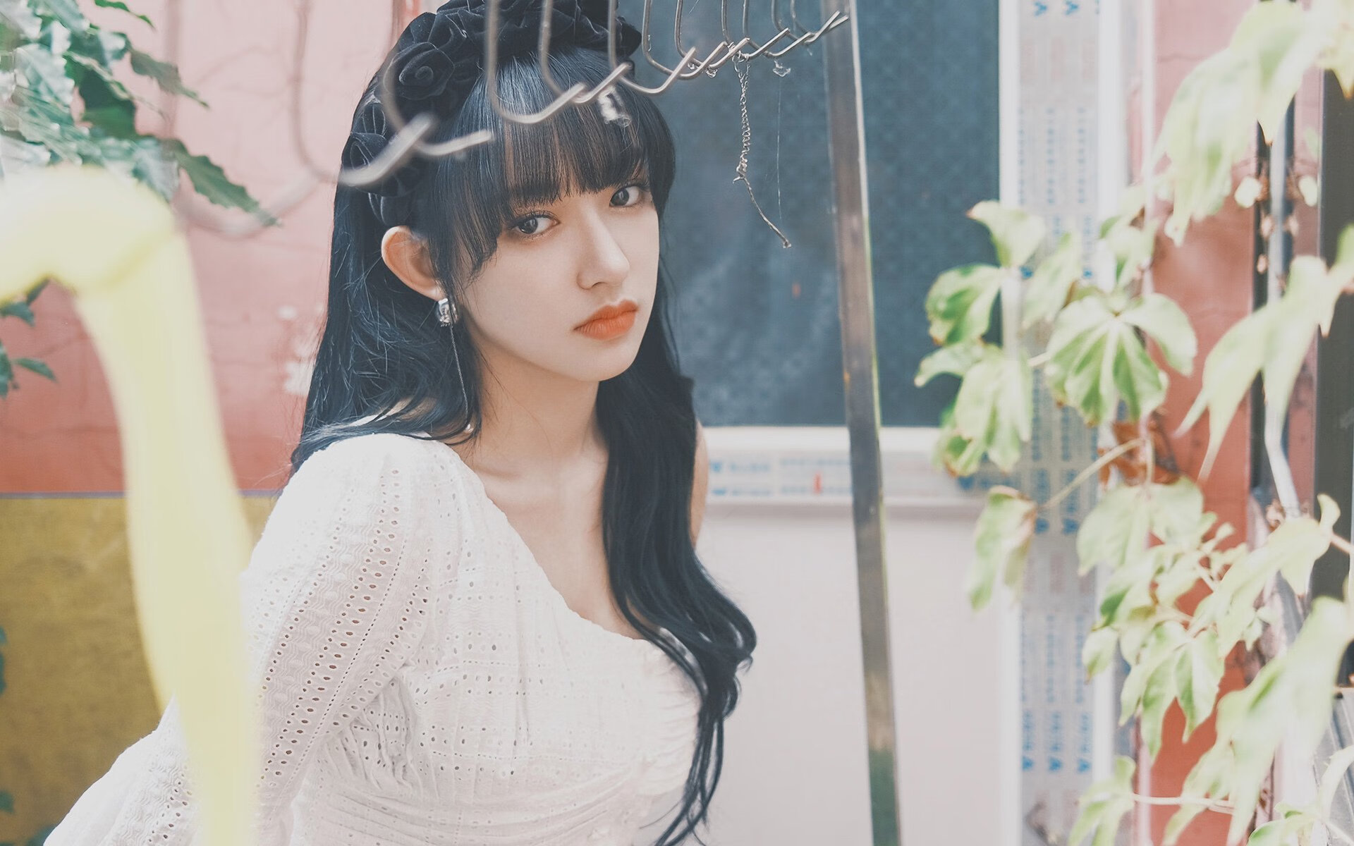 爱游戏app下载-曼联中场大将伤愈归队，球队备战展现信心，曼联受伤球员