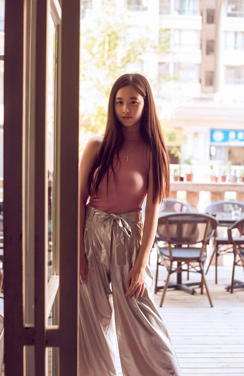 爱游戏下载-火箭勇夺篮网，哈登火力全开季后赛争霸势不可挡，火箭篮网重启哈登交易谈判